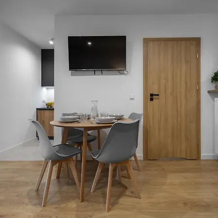 Gold Cicha 12 - Centrum - Dwie Sypialnie I Parking Apartment Krynica-Zdrój